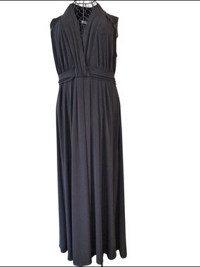 Sleeveless Black Maxi Gown with V-Neck Waistband By Planet